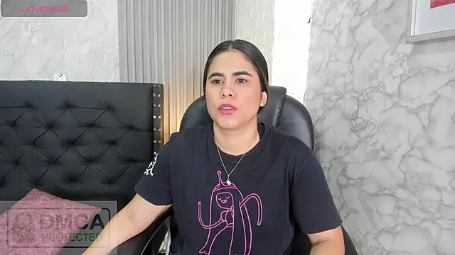 Snapshot of alicy__torres chatting on 06.24.26 alicy torres online show from 06.24.26