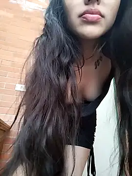 Snapshot of Goddesscut333 chatting on 11.08.25 Goddesscut333 online show from 11.08.25