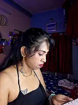 Love Beauty01 online show from 05.02.26