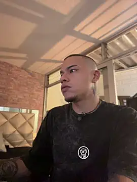 AlphaMasterXxx online show from 04.21.26