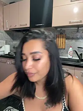 Snapshot of JaneetDeea chatting on 10.12.25 JaneetDeea online show from 10.12.25