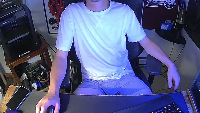 Snapshot of k_dick chatting on 09.15.25 k dick online show from 09.15.25