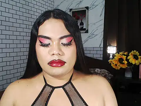 Snapshot of TSbrianaHugeCock chatting on 10.01.25 TSbrianaHugeCock online show from 10.01.25