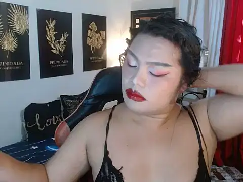 Snapshot of TSbrianaHugeCock chatting on 11.19.25 TSbrianaHugeCock online show from 11.19.25