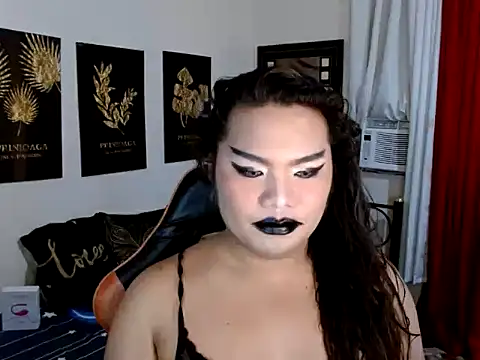 Snapshot of TSbrianaHugeCock chatting on 11.24.25 TSbrianaHugeCock online show from 11.24.25