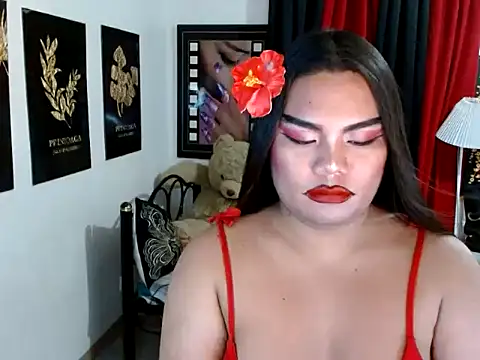 TSbrianaHugeCock online show from 04.30.26