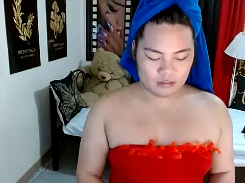 TSbrianaHugeCock online show from 05.26.26