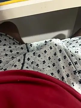 Snapshot of Novinho16cmz chatting on 09.22.25 Novinho16cmz online show from 09.22.25