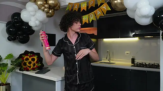 Timmyshy  online show from 12.14.25