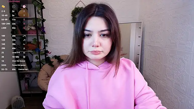 Snapshot of Dark_Moni chatting on 12.21.25 Dark Moni online show from 12.21.25