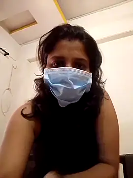 Love Foreverr12 online show from 10.14.25