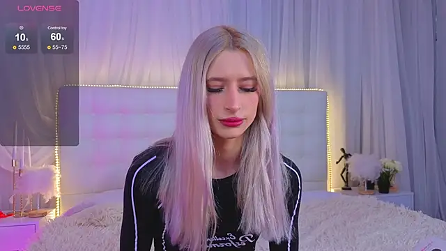 Monica Leen online show from 03.01.26