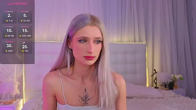 Monica Leen online show from 03.14.26