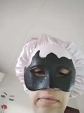 Snapshot of SweetSun69 chatting on 02.12.26 SweetSun69 online show from 02.12.26