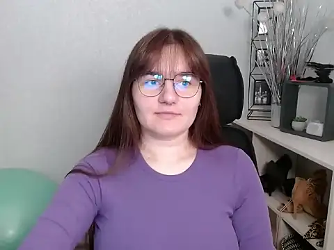 Julie Diamond online show from 11.14.25