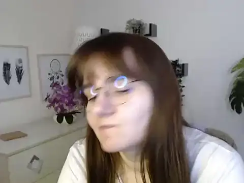 Julie Diamond online show from 11.20.25