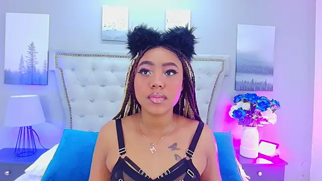 AngelaRoberts online show from 11.03.25