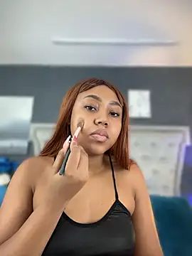 AngelaRoberts online show from 04.25.26