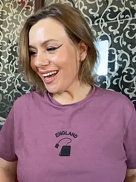 Snapshot of emmasweett11 chatting on 03.11.26 emmasweett11 online show from 03.11.26