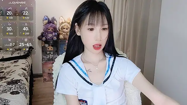 Snapshot of M-OTT_ chatting on 06.12.26 M-OTT online show from 06.12.26