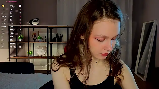 Tender beauty online show from 04.21.26