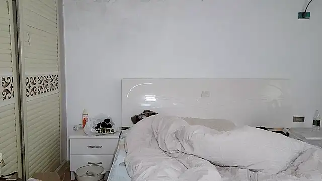 Snapshot of xxz98 chatting on 12.21.25 xxz98 online show from 12.21.25