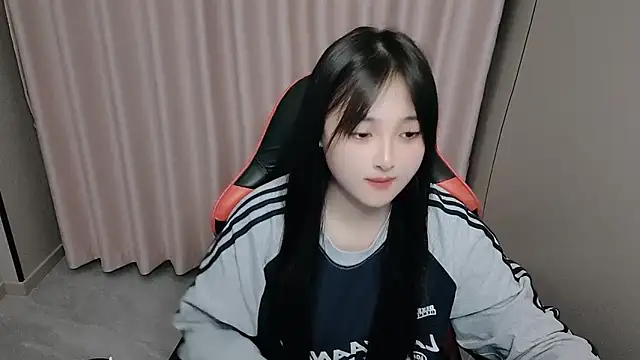 Snapshot of xxz98 chatting on 04.07.26 xxz98 online show from 04.07.26