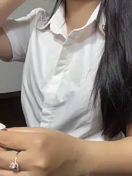 Snapshot of Knorr_Vietnams chatting on 12.17.25 Knorr Vietnams online show from 12.17.25