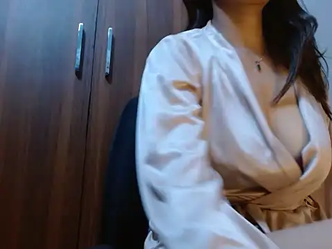 soya queen online show from 07.30.26