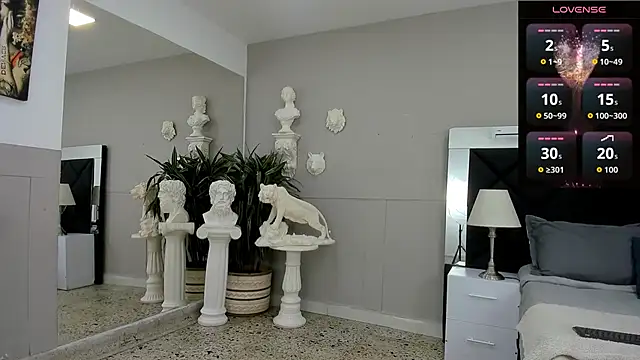 Snapshot of emilio_brandon chatting on 12.02.25 emilio brandon online show from 12.02.25