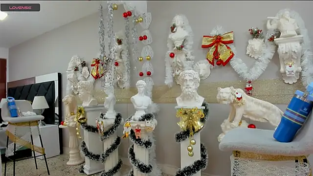 Snapshot of emilio_brandon chatting on 12.03.25 emilio brandon online show from 12.03.25