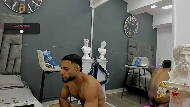 Snapshot of emilio_brandon chatting on 12.15.25 emilio brandon online show from 12.15.25