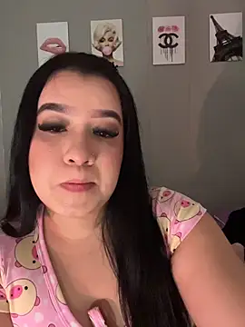 Snapshot of Aliciawhitee chatting on 02.25.26 Aliciawhitee online show from 02.25.26