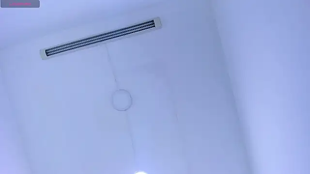 Snapshot of emyswett chatting on 10.21.25 emyswett online show from 10.21.25