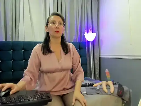 Oriana Jhonson online show from 05.27.26