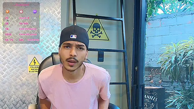 Snapshot of MarcusRain_ chatting on 09.18.25 MarcusRain online show from 09.18.25