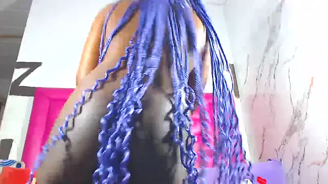 LoloQueen5 online show from 07.21.26