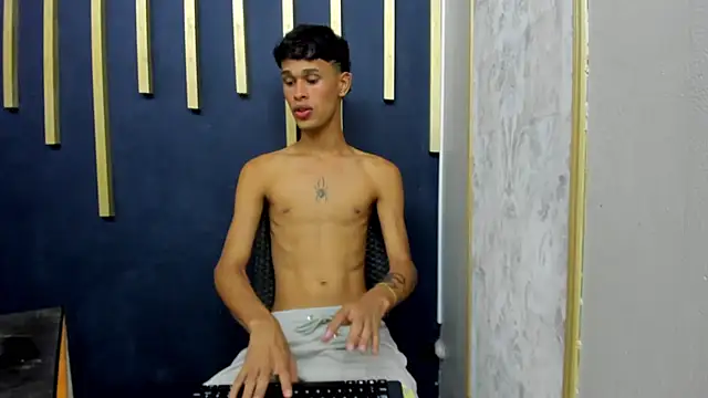 Snapshot of Just_D4v7 chatting on 09.18.25 Just D4v7 online show from 09.18.25