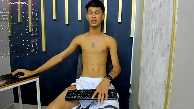 Snapshot of Just_D4v7 chatting on 10.02.25 Just D4v7 online show from 10.02.25