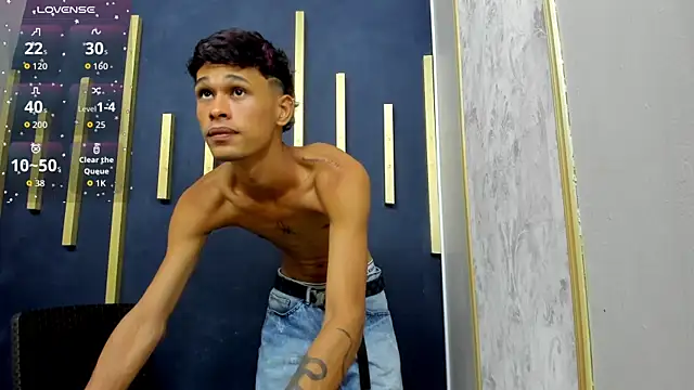 Snapshot of Just_D4v7 chatting on 10.13.25 Just D4v7 online show from 10.13.25