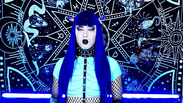 naomi satan online show from 11.25.25