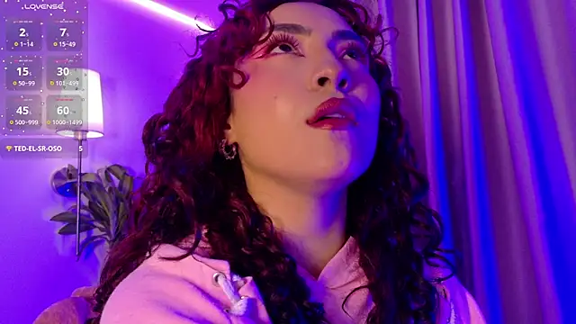Snapshot of Silvana_Goddess chatting on 04.17.26 Silvana Goddess online show from 04.17.26