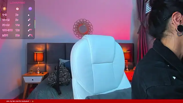 Esmeralda CO online show from 03.09.26