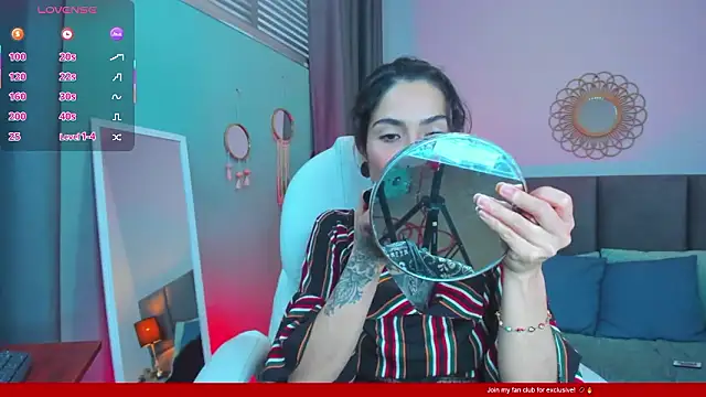 Esmeralda CO online show from 03.12.26