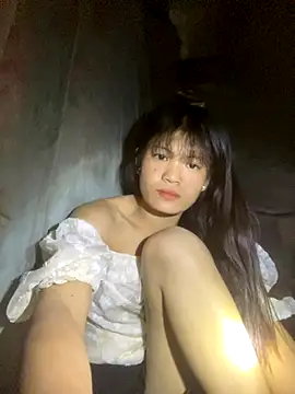 Ngoc 2k5 online show from 10.02.25