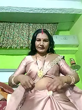 Snapshot of ZIVAA chatting on 02.09.26 ZIVAA online show from 02.09.26