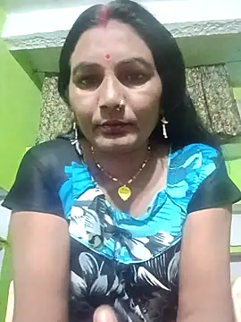 Snapshot of ZIVAA chatting on 02.13.26 ZIVAA online show from 02.13.26