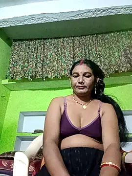 Snapshot of ZIVAA chatting on 03.02.26 ZIVAA online show from 03.02.26