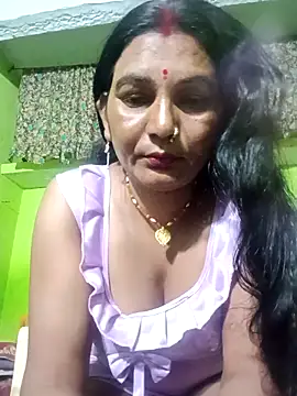 Snapshot of ZIVAA chatting on 03.06.26 ZIVAA online show from 03.06.26