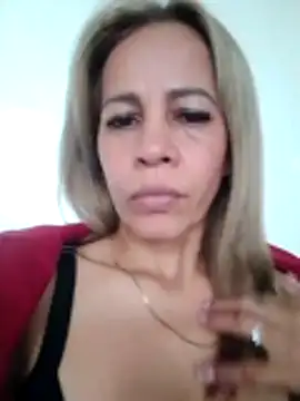 Snapshot of Alisson_Milf chatting on 03.18.26 Alisson Milf online show from 03.18.26